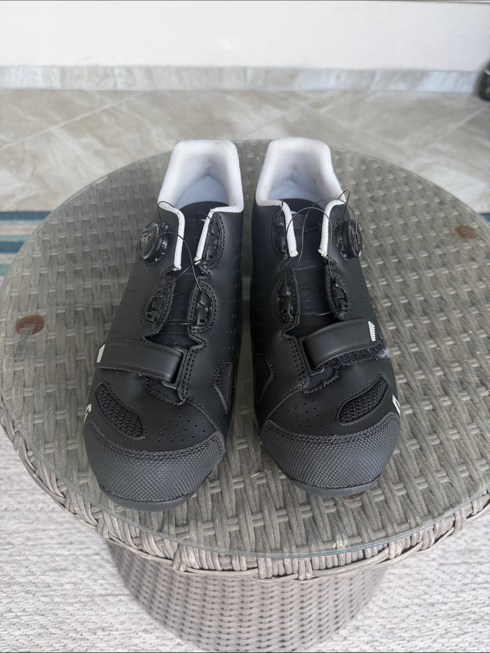 Scott Black Cycling Shoes with boa Closure